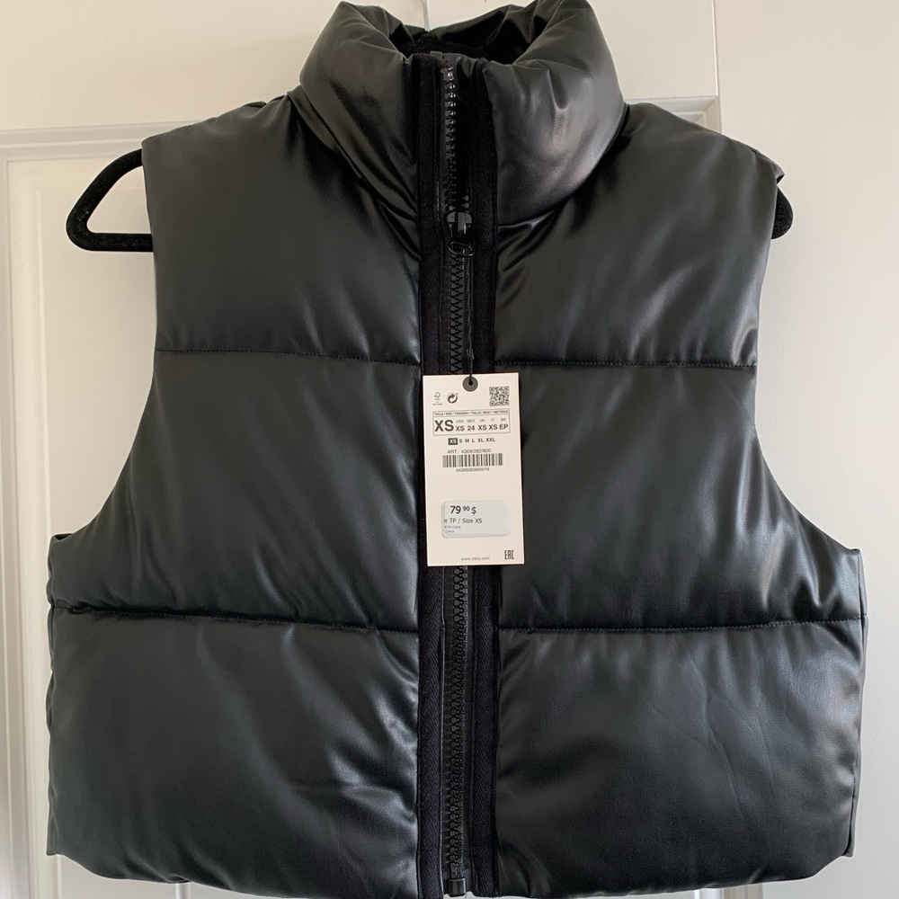 NWT ZARA Leather Puffer Vest (XS, fits also S-M)